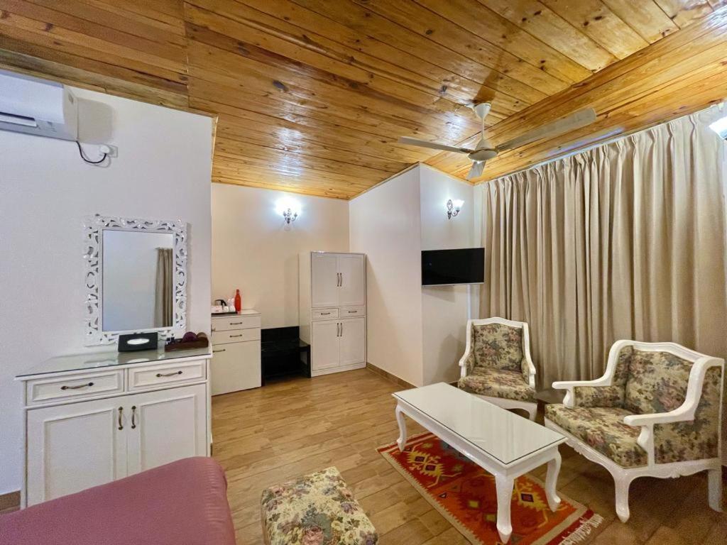 Bougainvillea Retreat & Spa Kaharpara Exterior photo